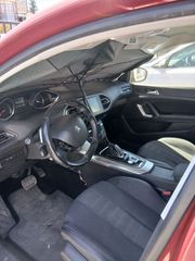 Peugeot 308 2018-thumb-10