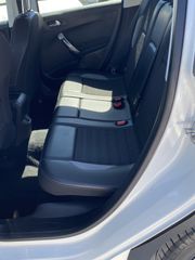 Peugeot 2008 2018 Peugeot 2008 1.2PureTechAllure-thumb-12