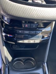 Peugeot 2008 2018 Peugeot 2008 1.2PureTechAllure-thumb-22