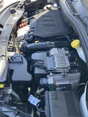 Peugeot 2008 2018 Peugeot 2008 1.2PureTechAllure-thumb-25