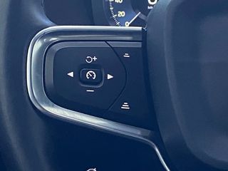 Volvo XC40 2020 T3 MOMENTUM GEARTRONIC-thumb-19