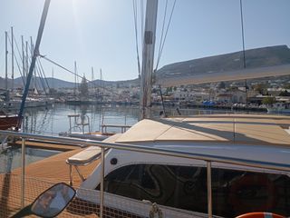 Catamaran 2010-thumb-8