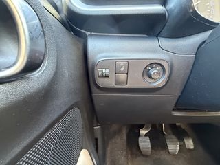Citroen C3 2019 1.2 PureTech Feel-thumb-19