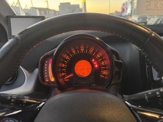 Citroen C1 2015-thumb-15