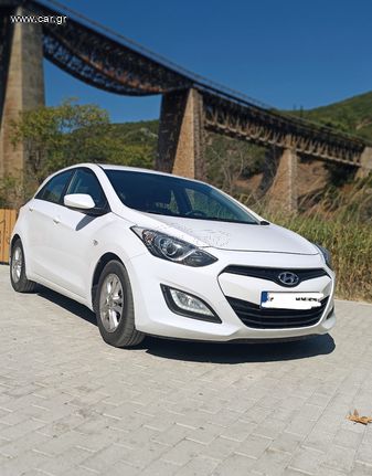 Hyundai i 30 2015 1//2015, comfort, CRDi1.4