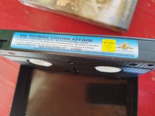 Λοτ 2 βιντεοταινίες γνήσιες-thumb-2