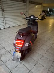 Vespa GTS 300 2023 GTS 300 SuperSport-thumb-2