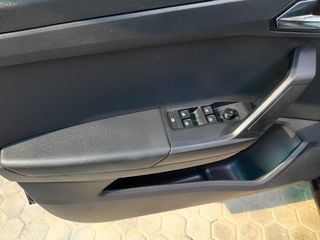 Seat Ibiza 2021 10 95hp tsi STYLE-thumb-8