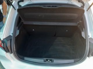 Peugeot 208 2022 1,5 101HP-thumb-14