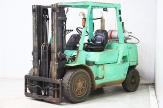 Mitsubishi 2005 FG40K-thumb-5