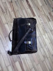 Δερμάτινη τσάντα