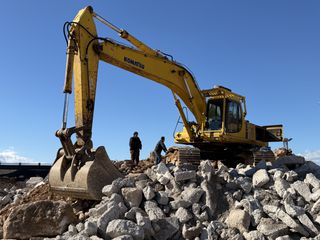 Εκσκαφέας Με Ερπύστριες Komatsu 2000 PC450-6-thumb-11