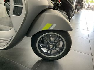 Vespa GTS Super Tech 125 2026-thumb-9