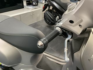 Vespa GTS Super Tech 125 2026-thumb-13