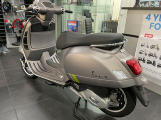 Vespa GTS Super Tech 125 2026-thumb-17