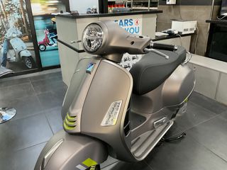 Vespa GTS Super Tech 125 2026-thumb-25