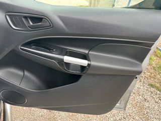 Κλούβα Ford 2016 CONNECT-thumb-32