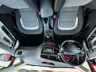 Kia Ceed / cee'd 2016-thumb-13