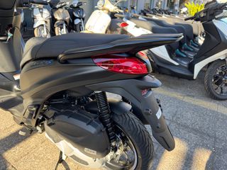 Piaggio Medley 200 2026 ΠΡΟΣΦΟΡΑ!!!!!!!-thumb-9