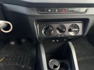 Skoda Fabia 2017 MPI Cool Edition-thumb-23