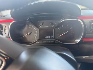 Citroen C3 2017 SHINE 1.2 PURETECH 110 HP-thumb-9