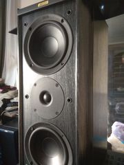 Ενισχυτής και ραδιόφωνο Interphon hi-fi stereo, ηχεία JAMO CLASSIC  4, μεγάφωνα 3 δρόμων 140 watt