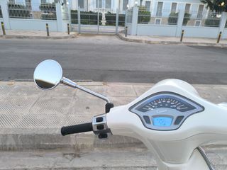 Vespa Primavera 50 2016 2t-thumb-7