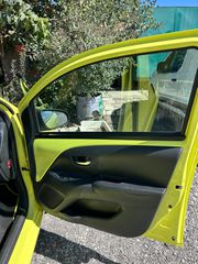 Toyota Aygo 2016 1.0 X-PLAY TOUCH KAIΝΟΥΡΓΙΑ ΛΑΣΤΙΧΑ SERVICE ΤΙΜΗ ΣΥΖΗΤΗΣΙΜΗ-thumb-4