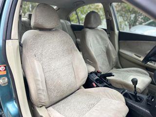 Nissan Primera 2004-thumb-11