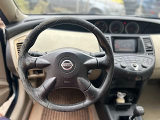 Nissan Primera 2004-thumb-27