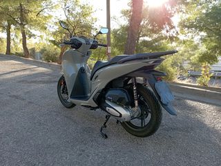 Honda SH 150i 2024-thumb-5