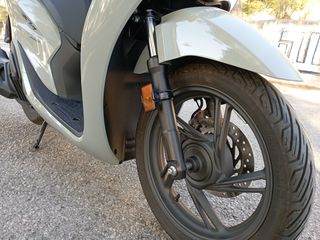 Honda SH 150i 2024-thumb-9