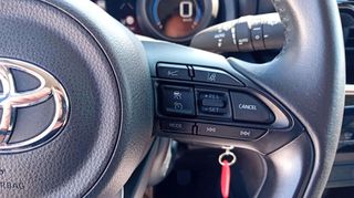 Toyota Yaris Cross 2023 1490cc 111hp Ηybrid Auto ΓΡΑΜΜΑΤΙΑ ΜΕΤΑΞΥ ΜΑΣ-thumb-16
