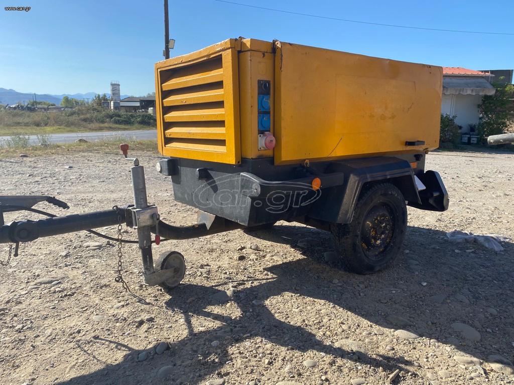 Κομπρεσέρ Αέρος-Αεροσυμπιεστές Atlas 2002 Copco XAS 46 DD + Γεννήτρια Ρεύματος