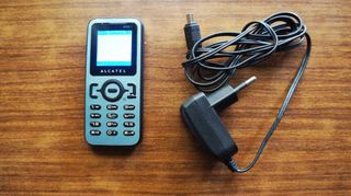 Alcatel OT-V212 (2008)