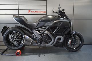 Ducati Diavel 2013 1200 Termignoni