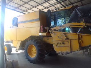 Harvesters New Holland 2001 ΤΧ 34