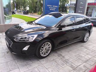 Ford Focus 2019 ST LINE