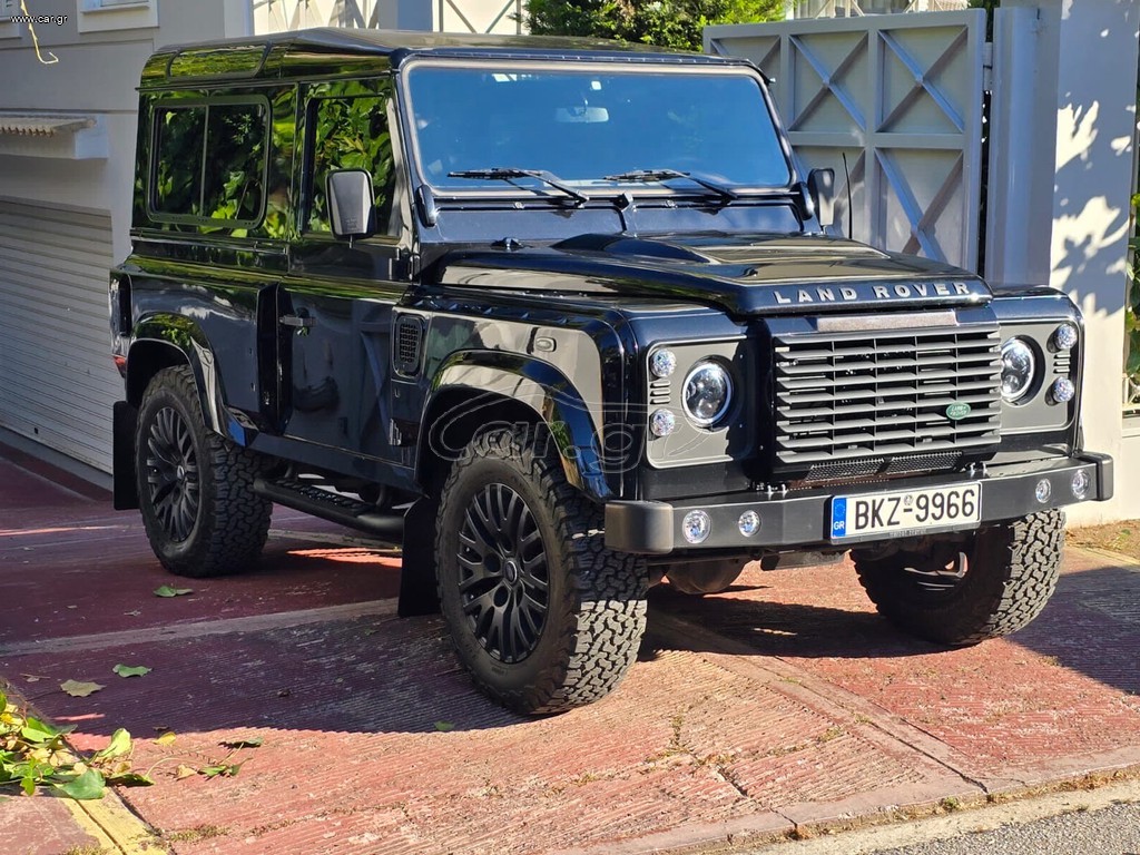 Land Rover Defender 2013 90