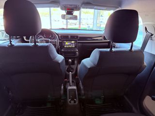 Citroen C3 2017 1.2 PureTech Feel-thumb-29