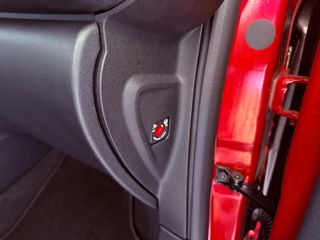 Citroen C3 2018 1.2 PureTech Shine-thumb-73