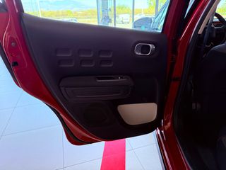 Citroen C3 2018 1.2 PureTech Shine-thumb-36