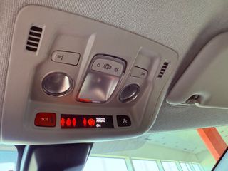 Citroen C3 2018 1.2 PureTech Shine-thumb-51