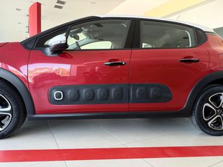 Citroen C3 2018 1.2 PureTech Shine-thumb-18