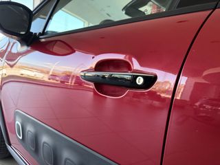 Citroen C3 2018 1.2 PureTech Shine-thumb-28