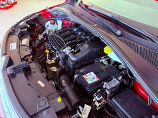 Citroen C3 2018 1.2 PureTech Shine-thumb-34