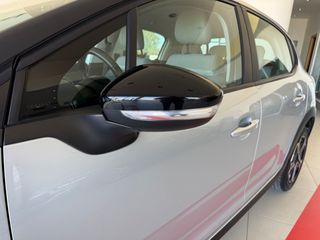 Citroen C3 2017 1.2 PureTech Feel-thumb-64