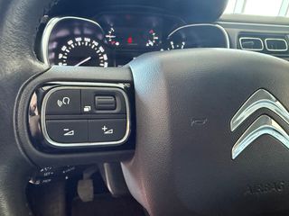 Citroen C3 2017 1.2 PureTech Feel-thumb-32