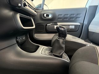 Citroen C3 2017 1.2 PureTech Feel-thumb-30