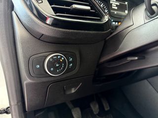 Ford Fiesta 2018 ECOBOOST PANORAMA-thumb-45